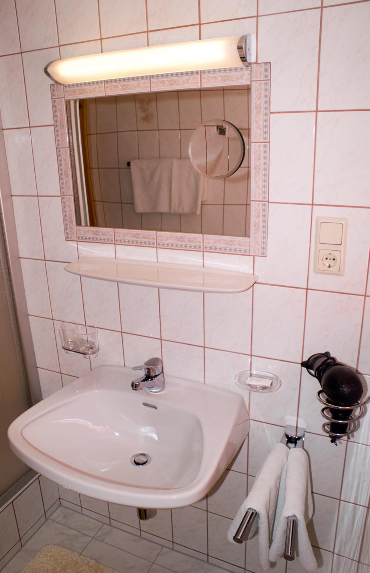 Gaestehaus Resi Jerzens Ngoại thất bức ảnh